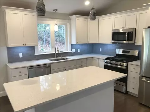 70 Vernon Dr, Glocester, RI 02814 photo 5