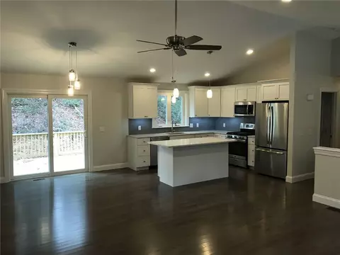 70 Vernon Dr, Glocester, RI 02814 photo 8