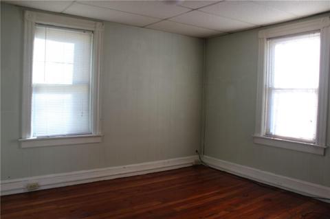 51 Dyer St, Killingly, CT 06239 photo 13