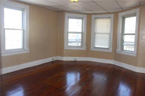 51 Dyer St, Killingly, CT 06239 photo 6