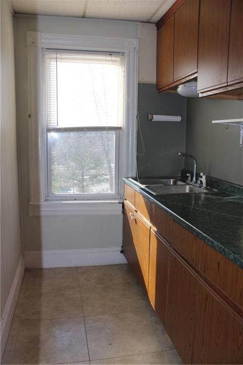 51 Dyer St, Killingly, CT 06239 photo 10