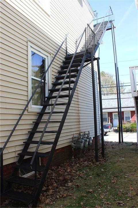 51 Dyer St, Killingly, CT 06239 photo 4