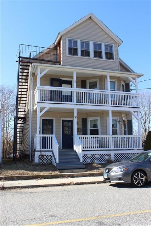 51 Dyer St, Killingly, CT 06239 photo 1