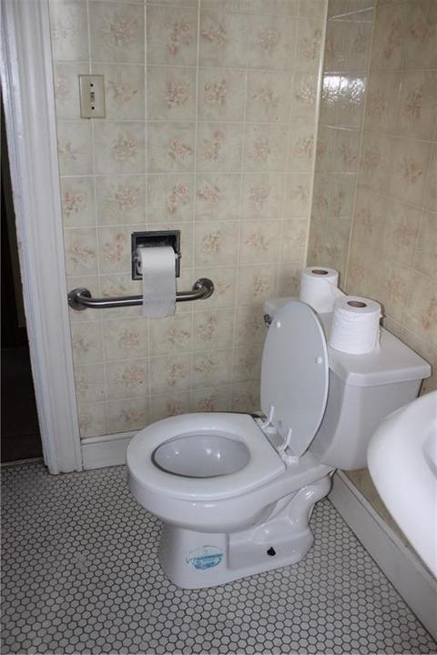 51 Dyer St, Killingly, CT 06239 photo 37