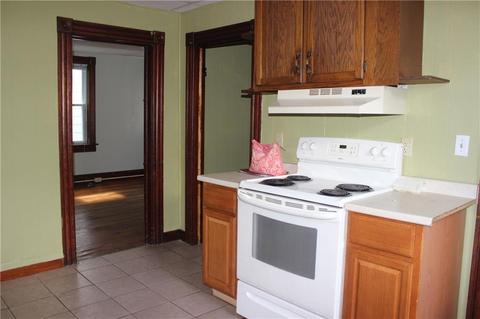 51 Dyer St, Killingly, CT 06239 photo 33