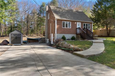 28 Mockingbird Dr, Exeter, RI 02822 photo 2