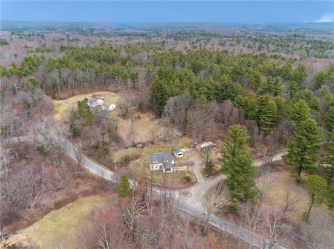 183 Tarklin Rd, Glocester, RI 02814 photo 3