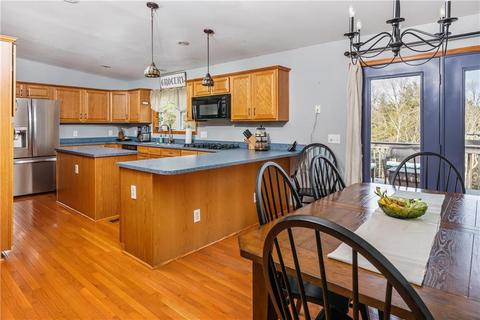 150 Skunk Hill Rd, Exeter, RI 02822 photo 4