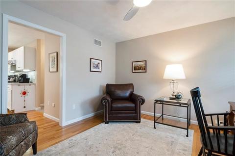 81 Castleton Dr, Cranston, RI 02921 photo 8