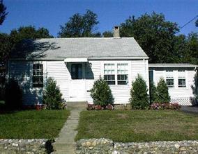 87 Endicott Dr, Warwick, RI 02886 photo 1