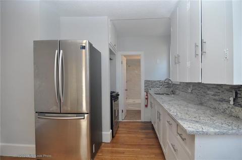 131 6th Ave, Woonsocket, RI 02895 photo 9