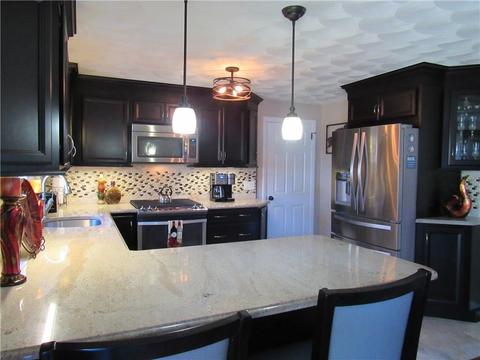 80 Sandro Dr, Warwick, RI 02886 photo 5