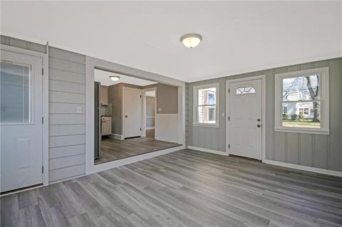 91 Park View Ave, Warwick, RI 02888 photo 9
