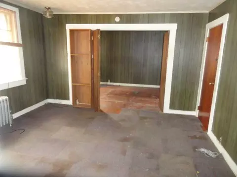 88 Reed St, Warwick, RI 02886 photo 5