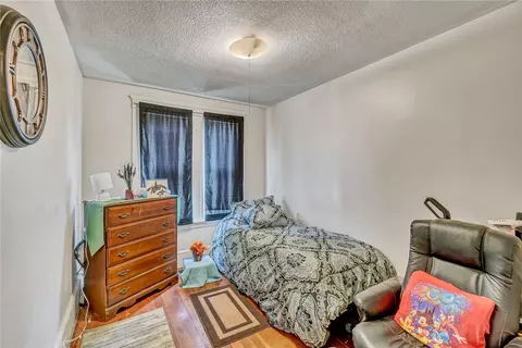118 Kennedy St, Woonsocket, RI 02895 photo 6