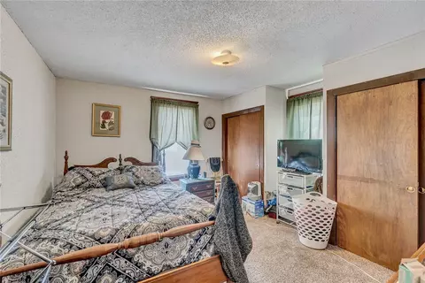 118 Kennedy St, Woonsocket, RI 02895 photo 5