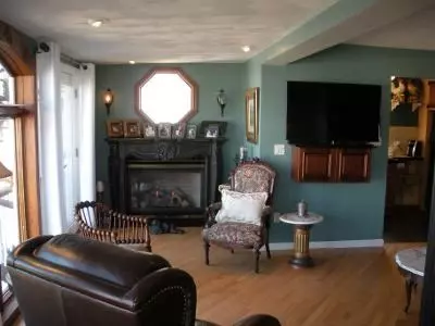 75 Point Ave, Warwick, RI 02889 photo 6