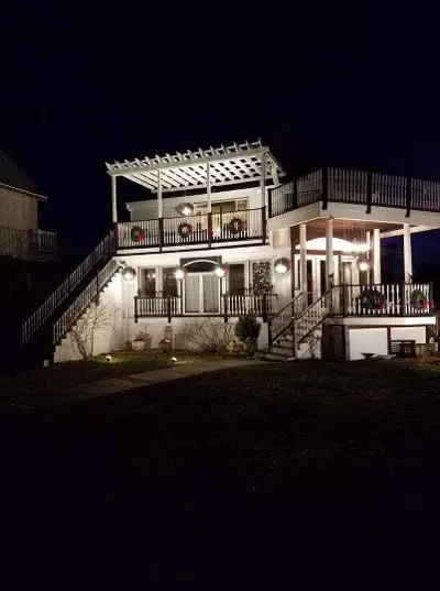 75 Point Ave, Warwick, RI 02889 photo 2