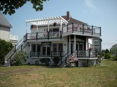 75 Point Ave, Warwick, RI 02889 photo 1