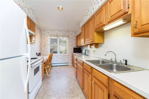 274 Shore Rd #B, Westerly, RI 02891 photo 8