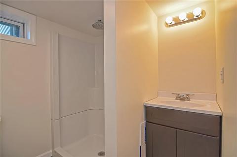 103 Nancy Ct, Woonsocket, RI 02895 photo 33