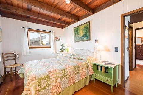21 Knowles Ave, Westerly, RI 02891 photo 13