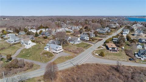 21 Knowles Ave, Westerly, RI 02891 photo 2