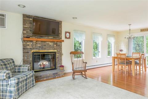 20 Pickering Dr, Westerly, RI 02891 photo 6