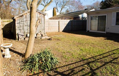 26 Pinehurst Rd, East Providence, RI 02915 photo 10