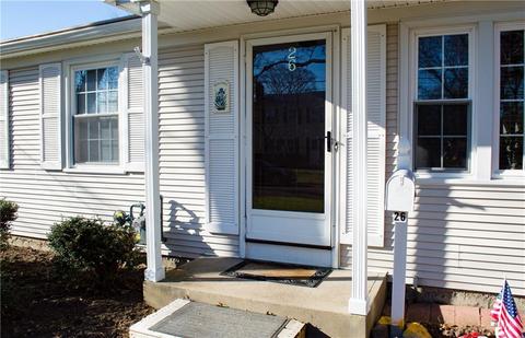 26 Pinehurst Rd, East Providence, RI 02915 photo 5