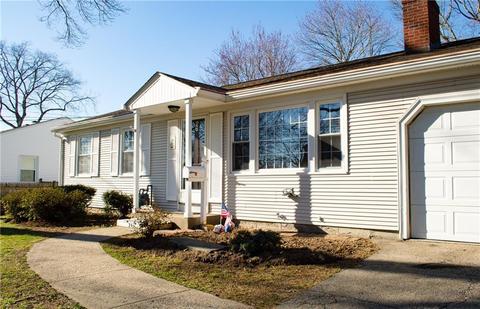 26 Pinehurst Rd, East Providence, RI 02915 photo 1