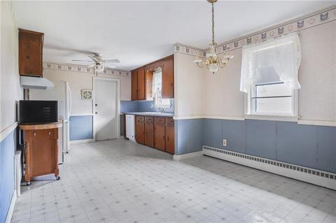 39 Ray St, Coventry, RI 02816 photo 7
