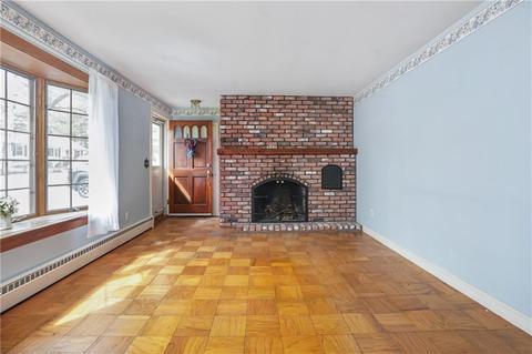 39 Ray St, Coventry, RI 02816 photo 6