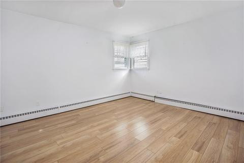39 Ray St, Coventry, RI 02816 photo 16