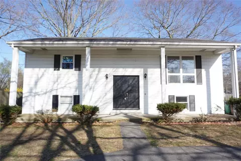 34 Custer St, Warwick, RI 02889 photo 1