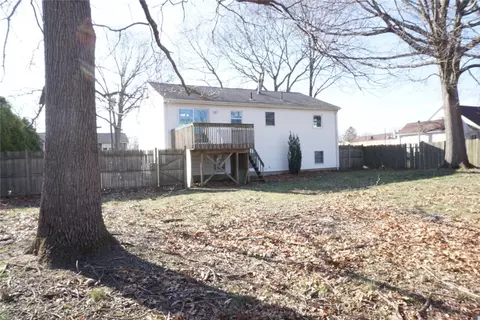 34 Custer St, Warwick, RI 02889 photo 10