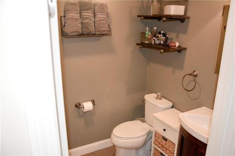 124 Brightside Ave, Warwick, RI 02889 photo 11