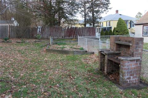 86 Macarthur Rd, Woonsocket, RI 02895 photo 29