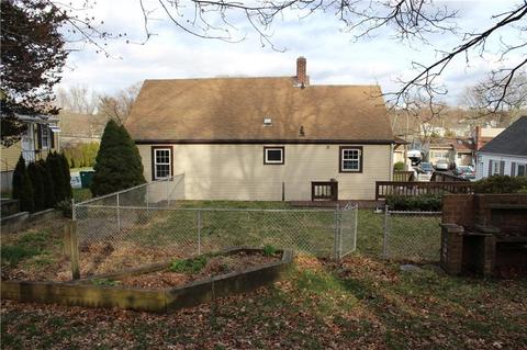 86 Macarthur Rd, Woonsocket, RI 02895 photo 31