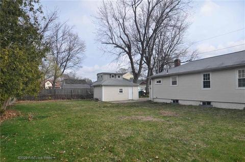 95 Mohawk Ave, Warwick, RI 02889 photo 26