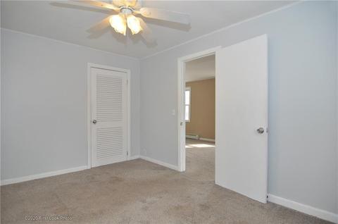 95 Mohawk Ave, Warwick, RI 02889 photo 14