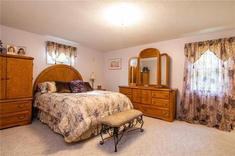 165 Sage Dr, Warwick, RI 02886 photo 21