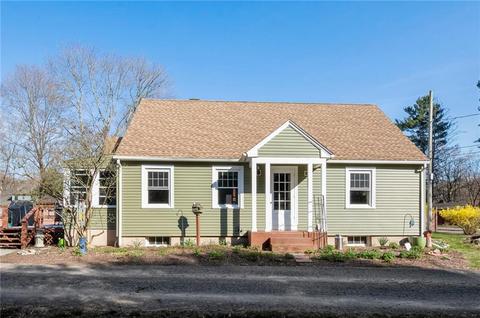5 Champlin Dr, Hopkinton, RI 02804 photo 1