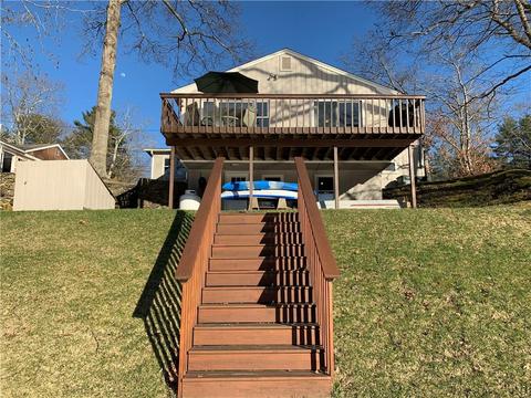 11 Three M Rd, Coventry, RI 02816 photo 4