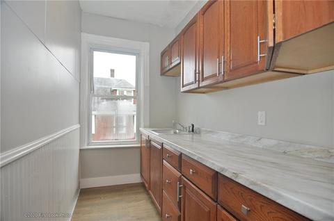 600 Fairmount St, Woonsocket, RI 02895 photo 21