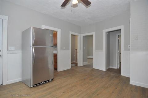 600 Fairmount St, Woonsocket, RI 02895 photo 4