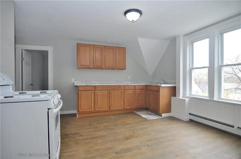 600 Fairmount St, Woonsocket, RI 02895 photo 33