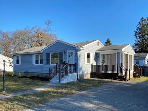 88 Dixie Ave, Warwick, RI 02889 photo 1