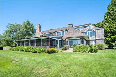 7 Browning Rd, Westerly, RI 02891 photo 2