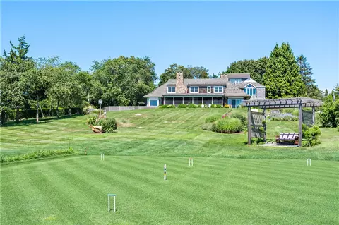 7 Browning Rd, Westerly, RI 02891 photo 3